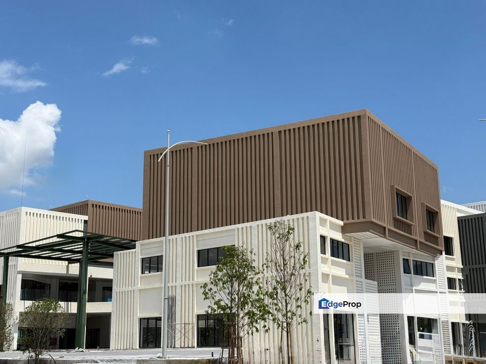 Eco Majestic Whitten Silver Square Brighton 1st Floor Shop Main Road Chinese School Ample Parking, Selangor, Semenyih