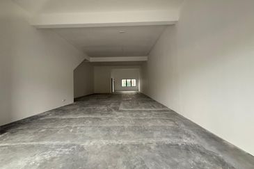 Brighton @ Eco Majestic