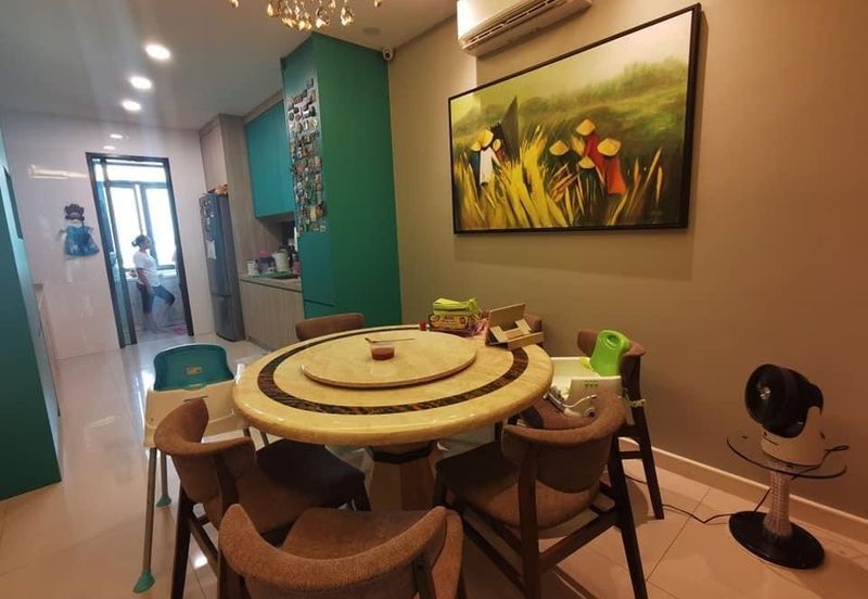 Spectacular Iconic Skies Villa for Rent