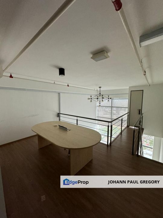 Very convenient SOHO in Pinnacle Petaling Jaya for Sale, Selangor, Petaling Jaya