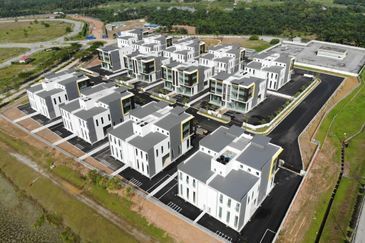 Cipta Industrial Park @ Serenia City