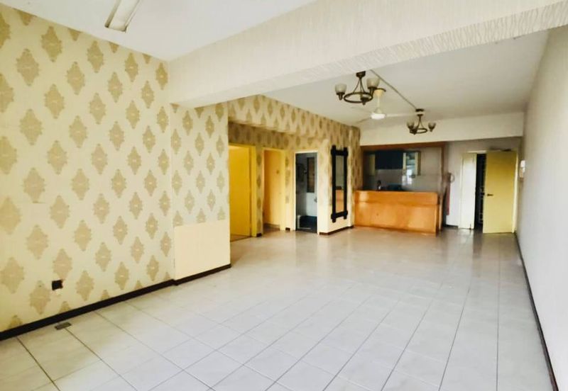 City Garden Palm Villa Condominium