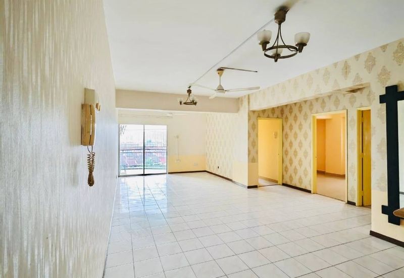 City Garden Palm Villa Condominium