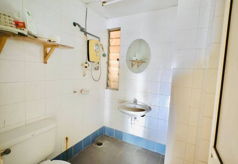 City Garden Palm Villa Condominium