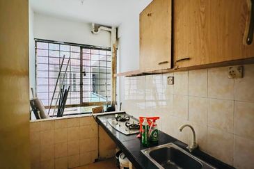 City Garden Palm Villa Condominium