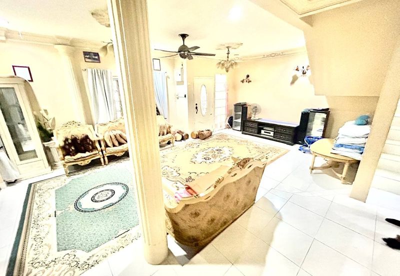 Bank value 1.5mil Bandar Tasik Selatan Sungai Besi kl Facing open Corner Lot Double Storey for sale