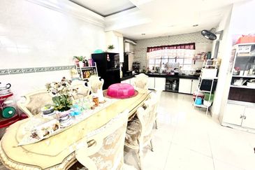 Bank value 1.5mil Bandar Tasik Selatan Sungai Besi kl Facing open Corner Lot Double Storey for sale