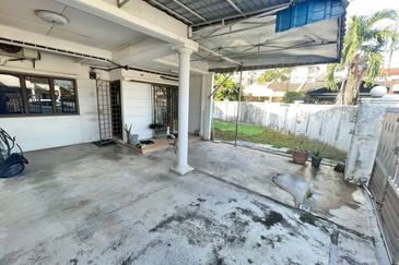 Taman Kinrara Seksyen 1