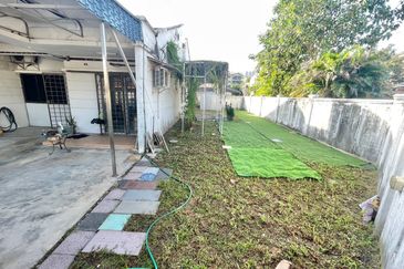 Taman Kinrara Seksyen 1