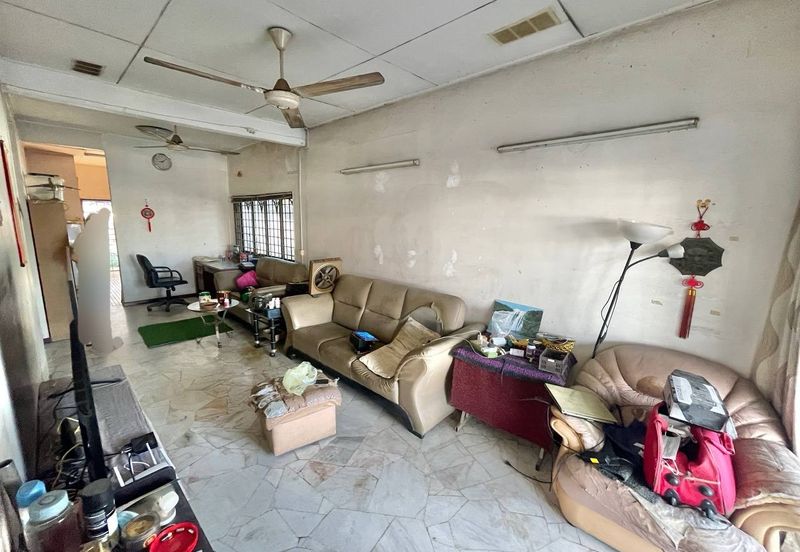 Taman Kinrara Seksyen 1