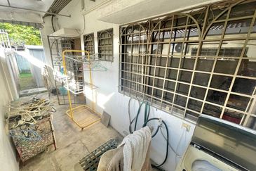 Taman Kinrara Seksyen 1