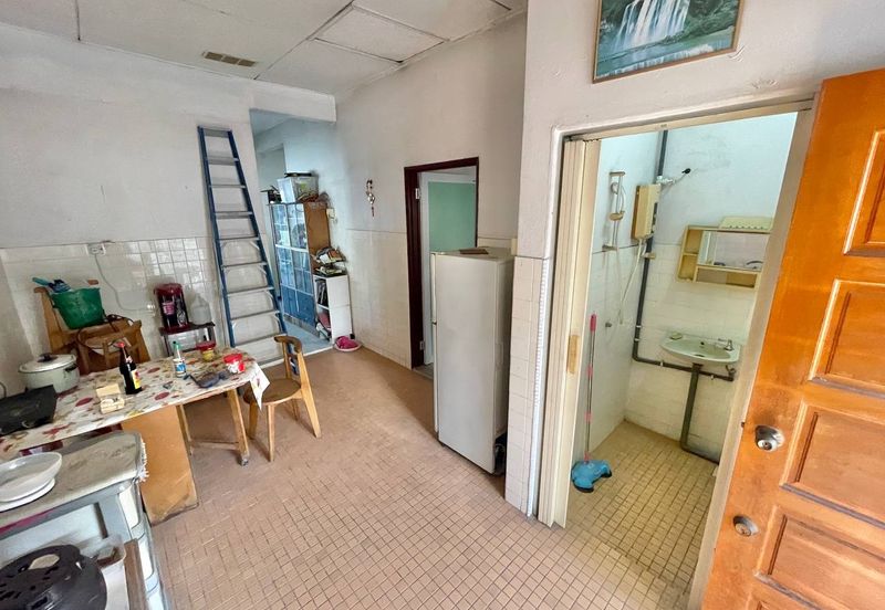 Taman Kinrara Seksyen 1