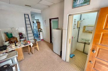 Taman Kinrara Seksyen 1