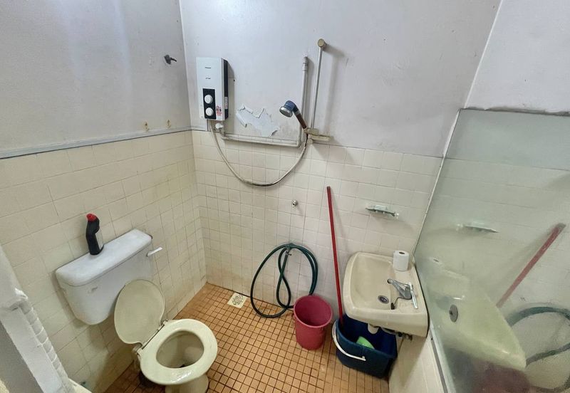 Taman Kinrara Seksyen 1