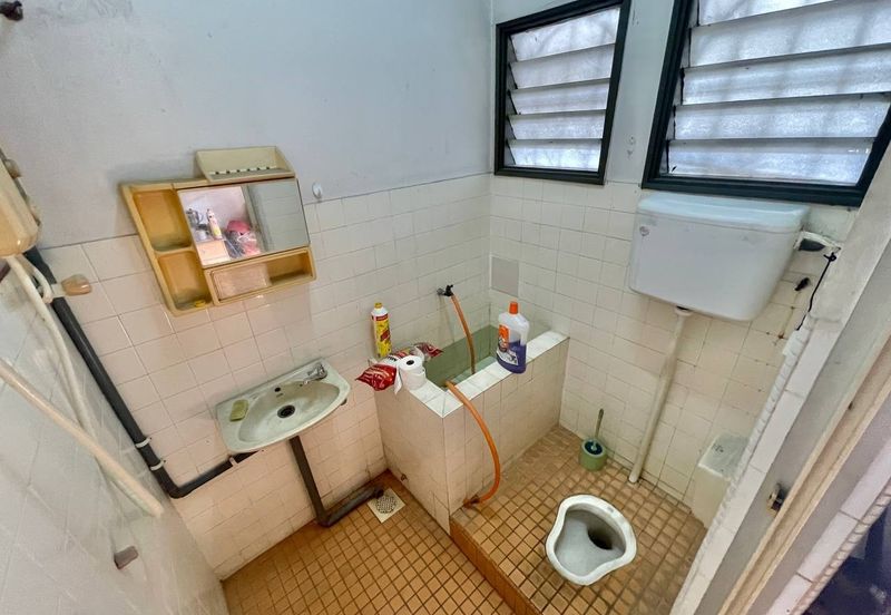 Taman Kinrara Seksyen 1