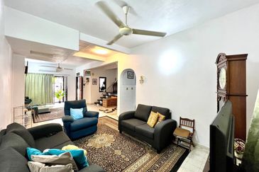 SUPER BELOW MARKET Taman Setiawangsa KL Double Storey for Sale