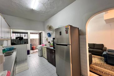 SUPER BELOW MARKET Taman Setiawangsa KL Double Storey for Sale