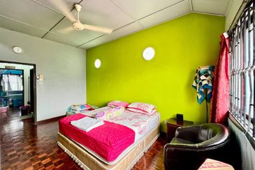 SUPER BELOW MARKET Taman Setiawangsa KL Double Storey for Sale