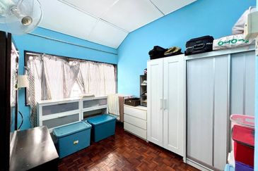 SUPER BELOW MARKET Taman Setiawangsa KL Double Storey for Sale