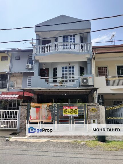 Fully renovated extended Taman Dagang Ampang 3 Storey For Sale, Selangor, Ampang