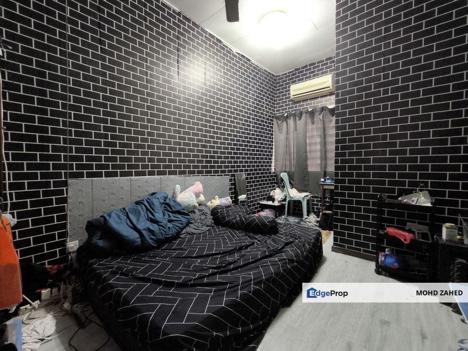 Open title below market Double Storey taman balakong jaya Seri kembangan, Selangor, Balakong