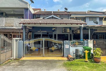 AU 1 (Datuk Keramat)