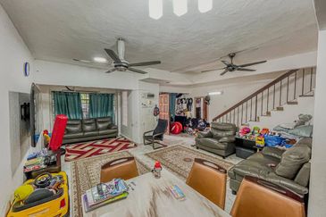 AU 1 (Datuk Keramat)