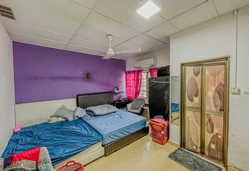 AU 1 (Datuk Keramat)