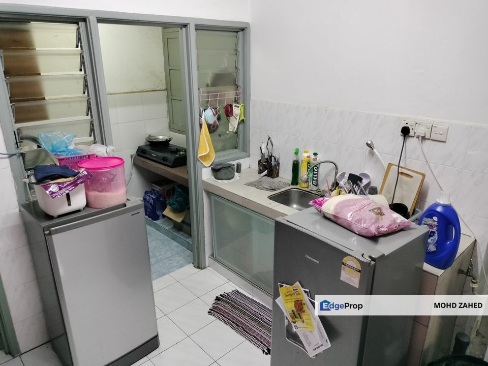 LEVEL 1 WELL MAINTAIN Pandan Court Condominium Pandan Mewah Ampang for Sale, Selangor, Pandan Indah