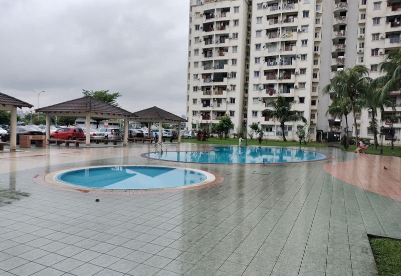 Pandan Court, Taman Pandan Mewah