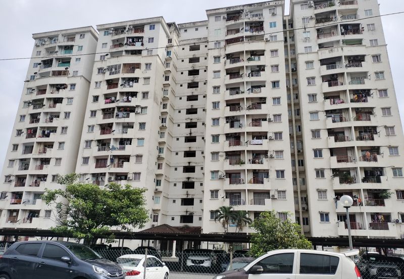 Pandan Court, Taman Pandan Mewah