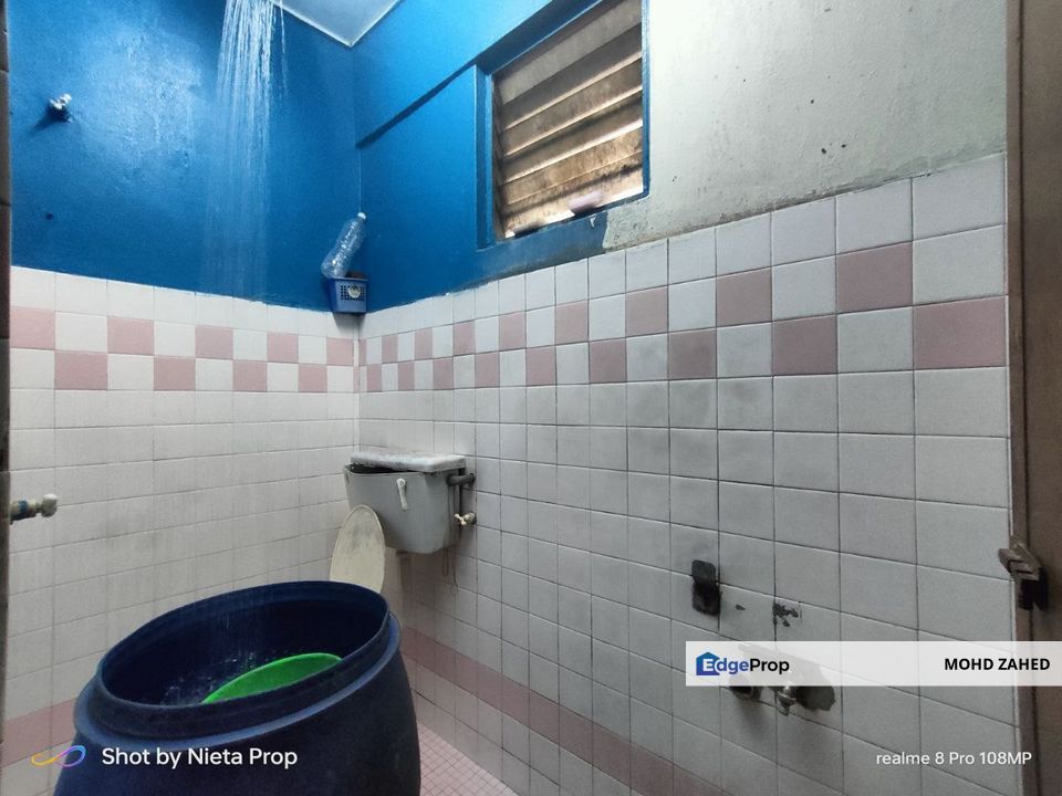 Taman Taming Jaya Balakong Seri Kembangan Double Storey for Sale, Selangor, Balakong