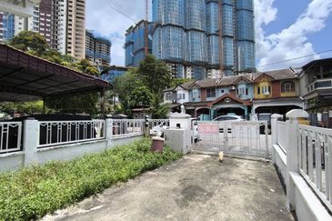 Open title Double Storey Bandar Tasik Selatan Kuala lumpur