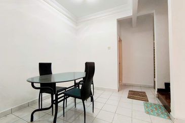 Open title Double Storey Bandar Tasik Selatan Kuala lumpur