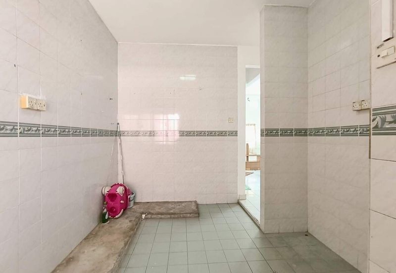 Open title Double Storey Bandar Tasik Selatan Kuala lumpur