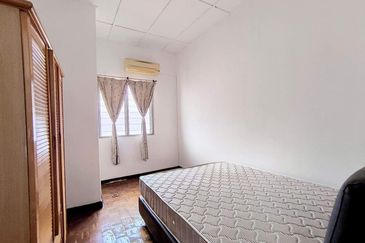 Open title Double Storey Bandar Tasik Selatan Kuala lumpur