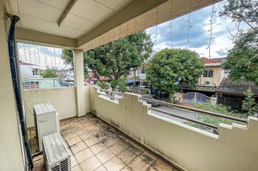 Taman Sri Subang PJS 10