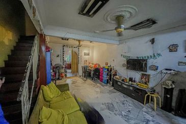 Taman Sri Subang PJS 10