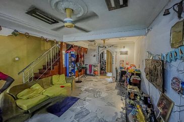 Taman Sri Subang PJS 10