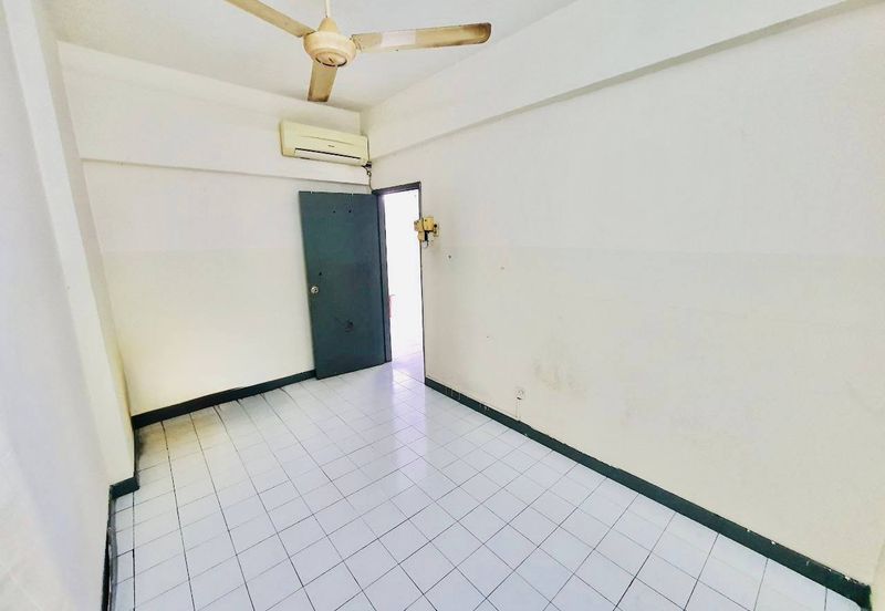 Taman Connaught (Sri Cendekia)