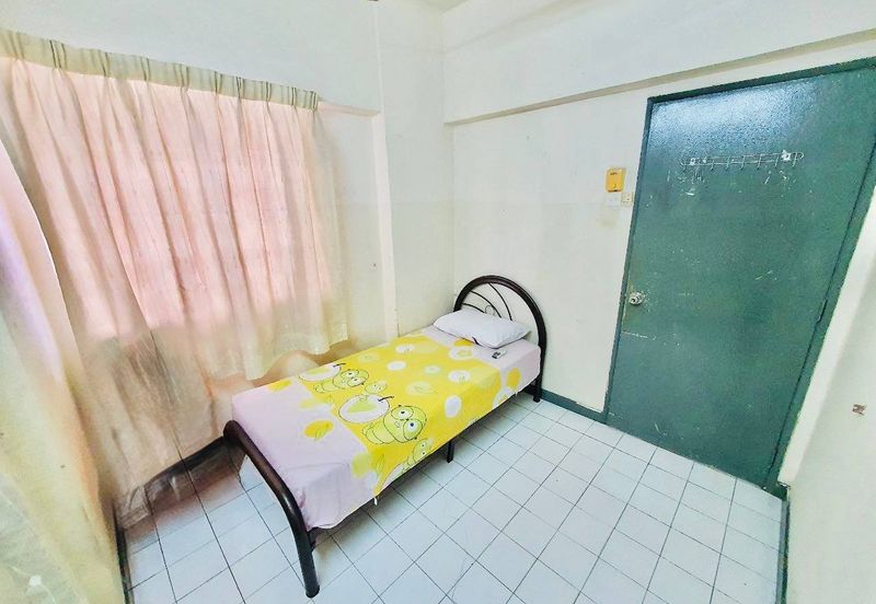 Taman Connaught (Sri Cendekia)