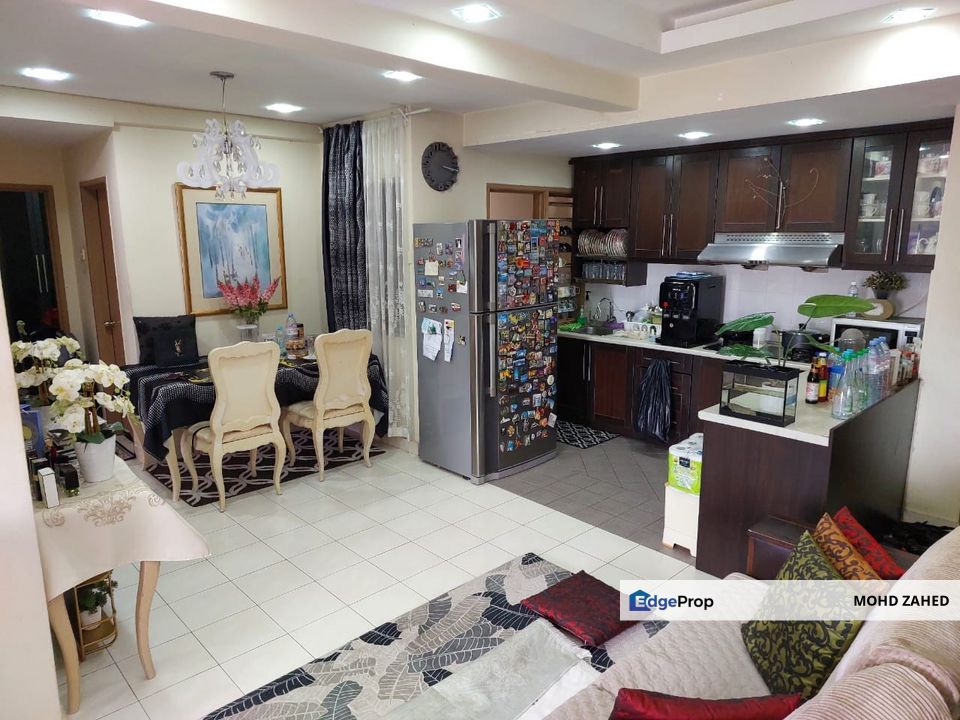 NICE UNIT Pangsapuri Saujana Gombak Pinggiran Batu Caves for Sale, Selangor, Batu Caves 