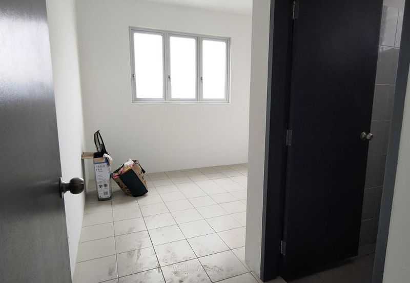 2 PARKING Brand new Rumah Selangorku RSKU Puncak Indah Ampang for Sale