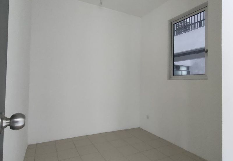 2 PARKING Brand new Rumah Selangorku RSKU Puncak Indah Ampang for Sale