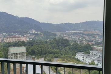 2 PARKING Brand new Rumah Selangorku RSKU Puncak Indah Ampang for Sale