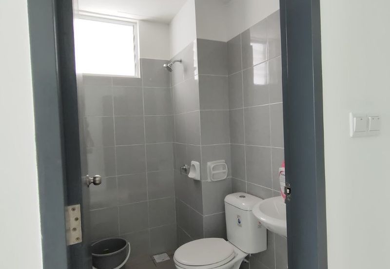 2 PARKING Brand new Rumah Selangorku RSKU Puncak Indah Ampang for Sale