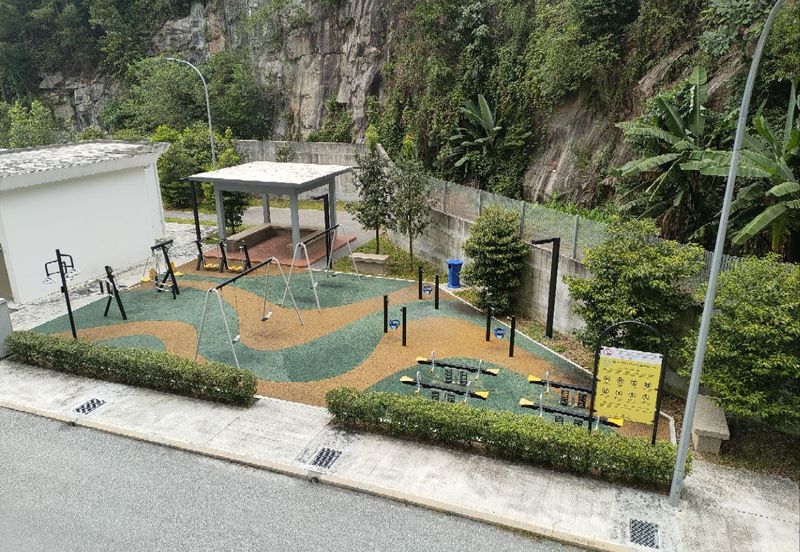 2 PARKING Brand new Rumah Selangorku RSKU Puncak Indah Ampang for Sale