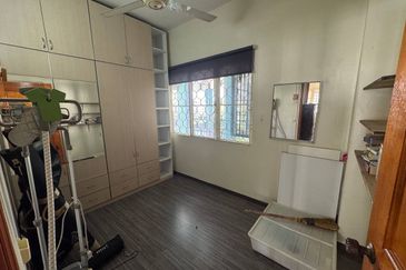 City Garden Orchid Court