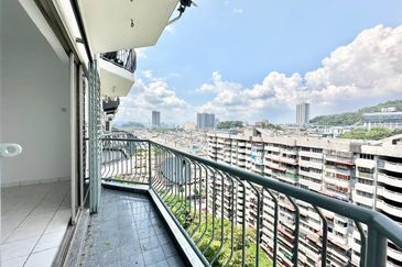 Taman Connaught (Sri Cendekia)