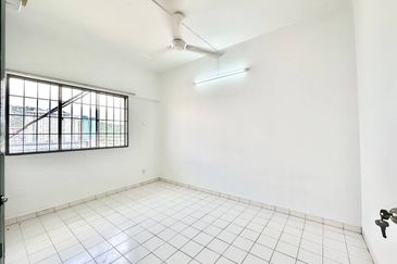 Taman Connaught (Sri Cendekia)